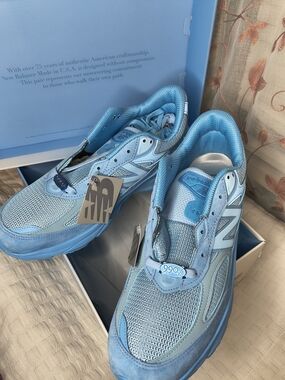 New Balance Light Blue Mesh & Suede 990v5 Sneakers